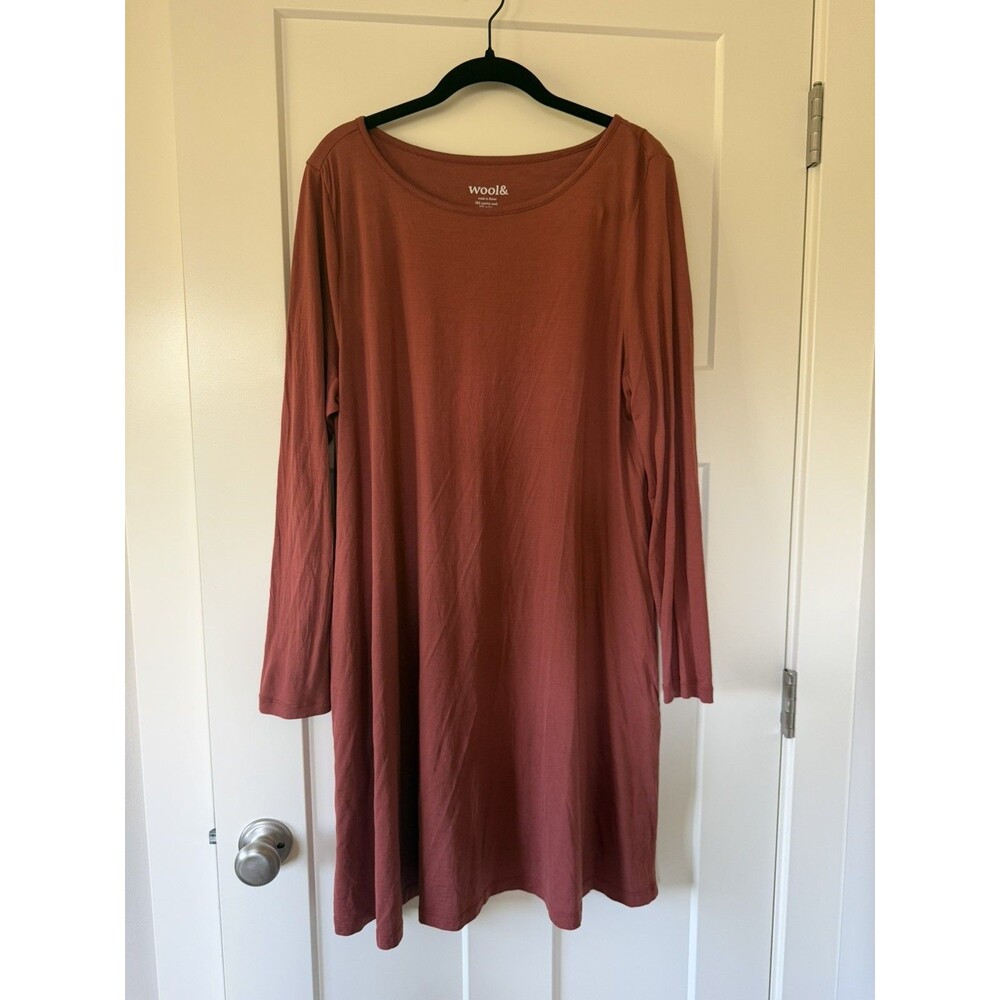 Wool& Rowena Dress - Picture 3 of 7